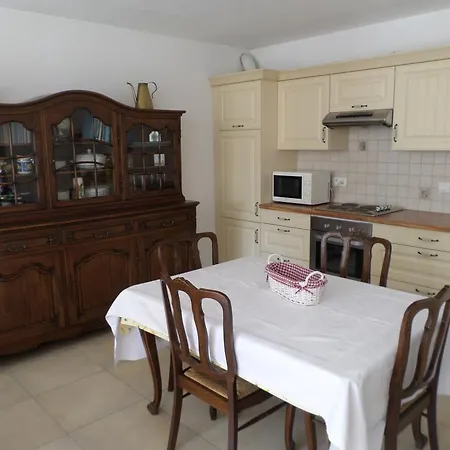 Gremin Apartment Somme-Leuze